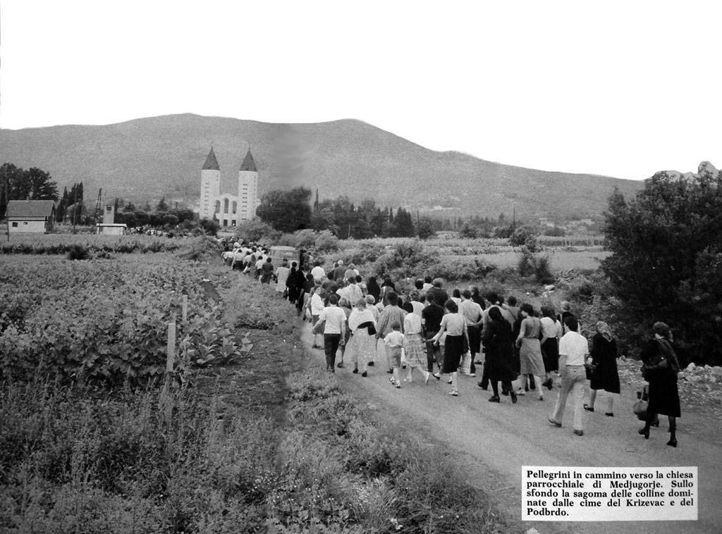 pellegrini-chiesa-medjugorje-big