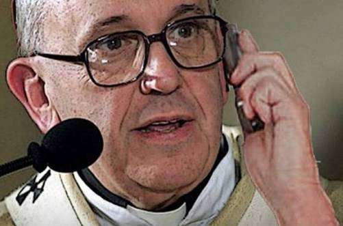Papa Francesco Telefona a donna malata di tumore