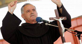 Medjugorje: Padre il mio Rosario ha cambiato colore