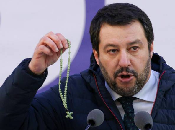 matteo salvini rosario vangelo