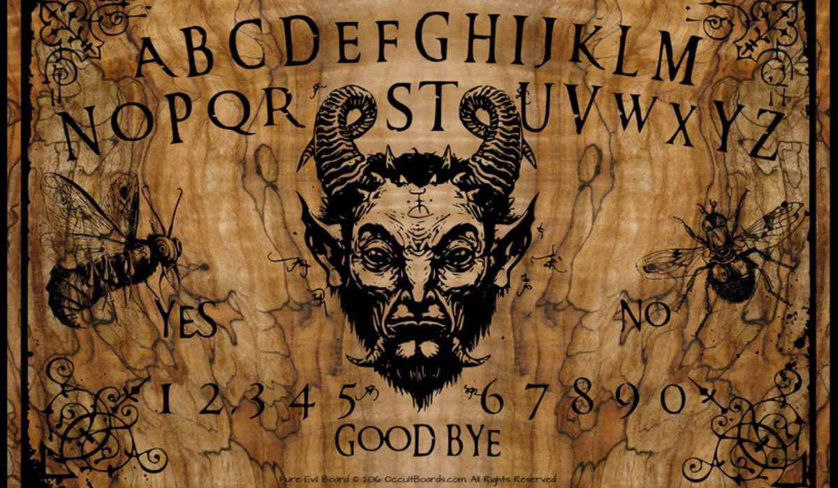 La Tavola Ouija: Conoscete realmente quanto è pericolosa?