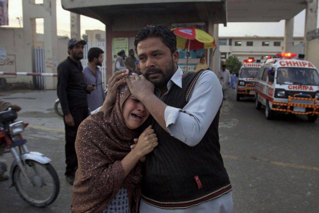 Attacco in una chiesa cristiana in Pakistan, 2 i morti