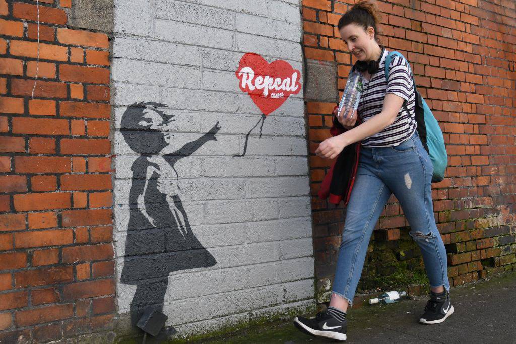 Irlanda, Referendum sull'aborto: cessazione della gravidanza fino al 6° mese