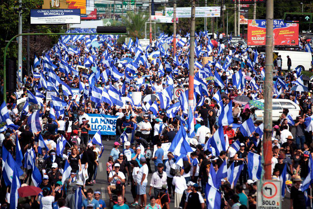 Nicaragua: la polizia spara contro i manifestanti, diversi i feriti