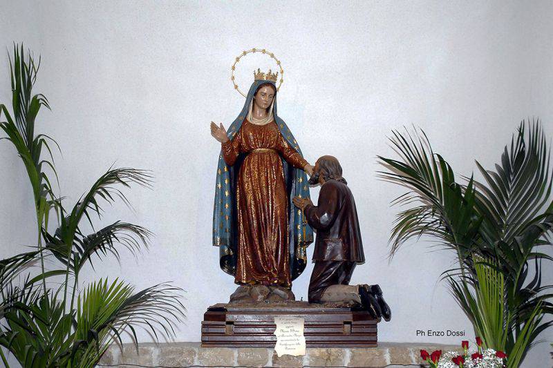 La Madonna dei Miracoli di Miracoli