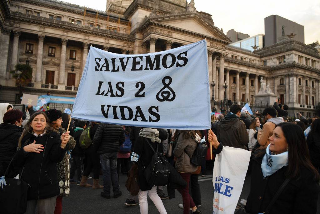 No all'aborto legale in argentina