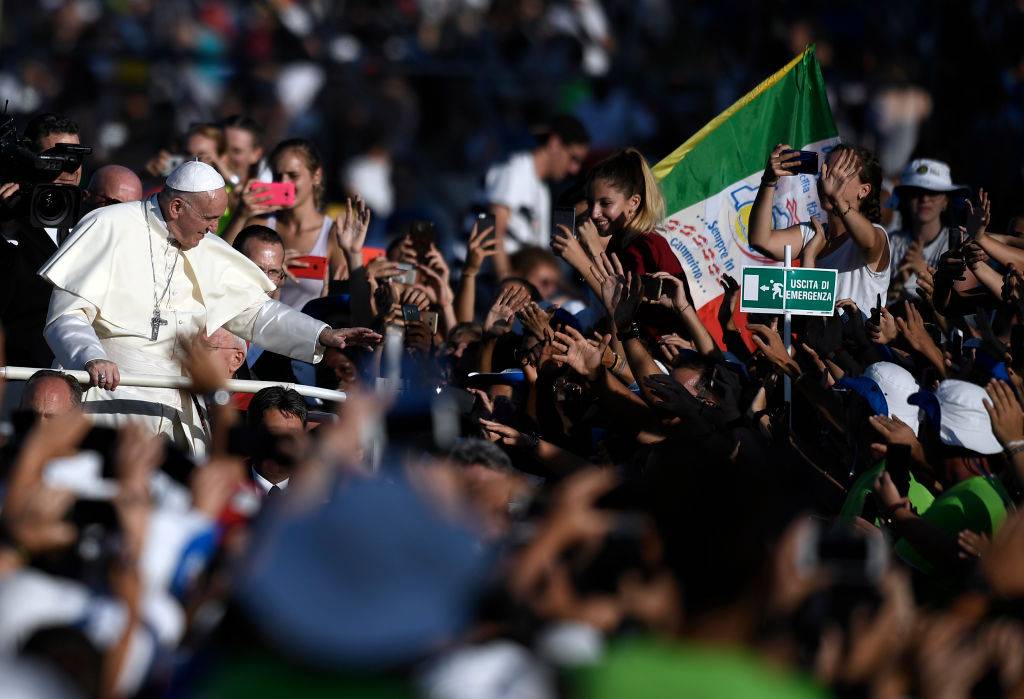 giovani con Papa Francesco