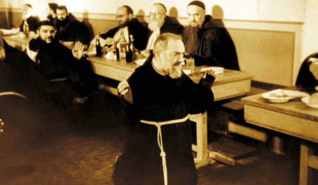 Padre pio preghiera mensa