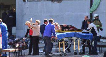 Ordigno esplode in una mensa scolastica: 18 studenti morti