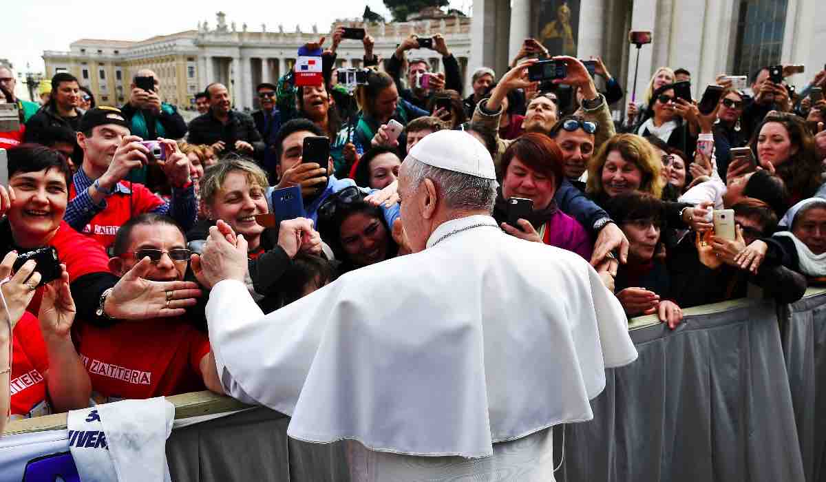 papa francesco accoglienza marocco