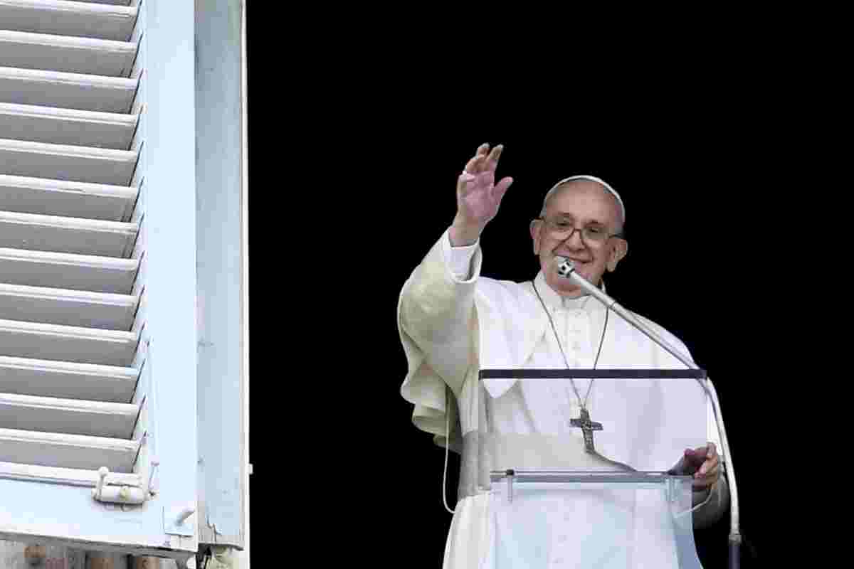 papa francesco angelus