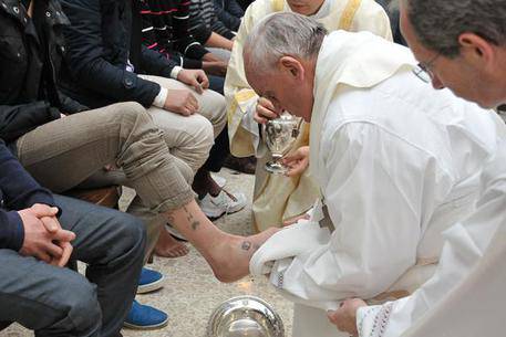 carcere velletri papa francesco giovedi santo