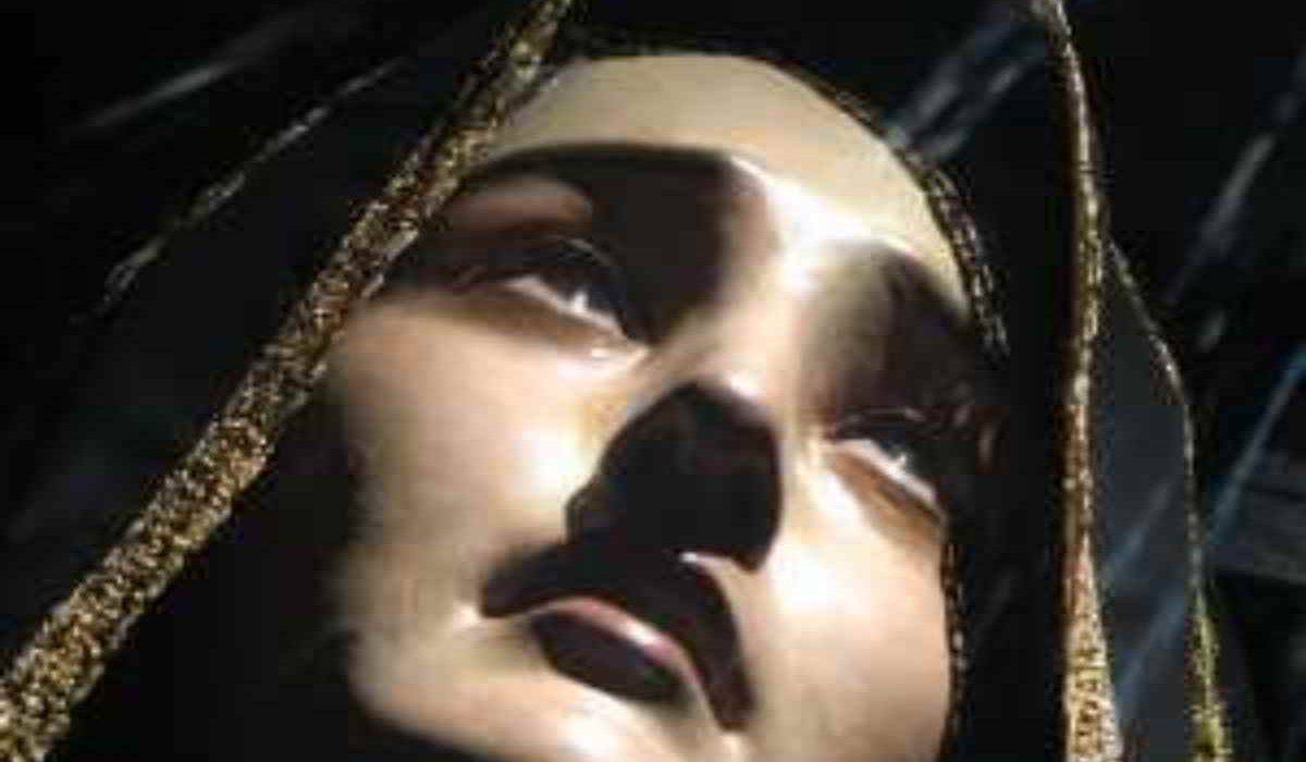 La Madonna Addolorata Soffre Per Ogni Oltraggio A Cristo