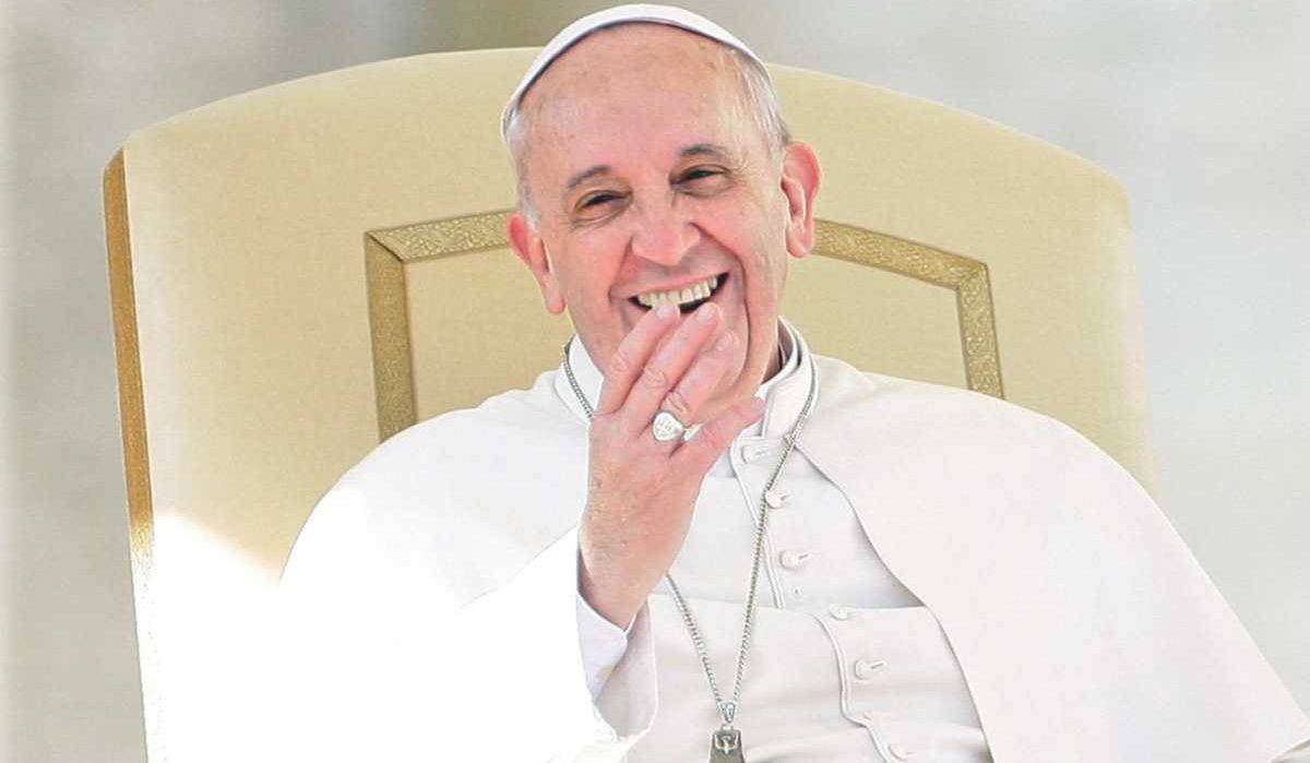 sorriso papa francesco