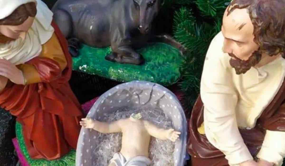 presepe gesu-senza-testa-