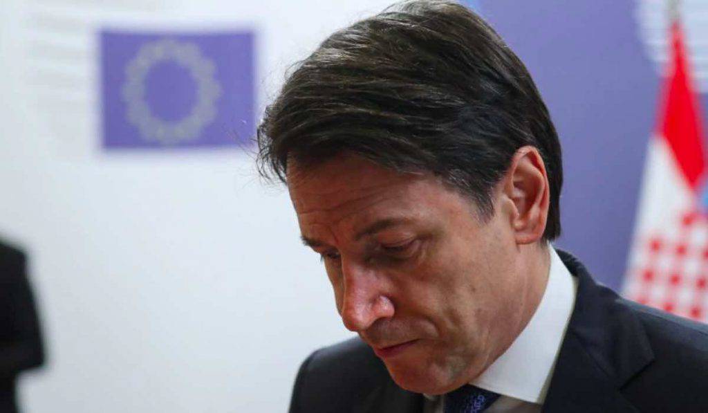 Giuseppe Conte dichiara tutta l'Italia è zona rossa causa Coronavirus 