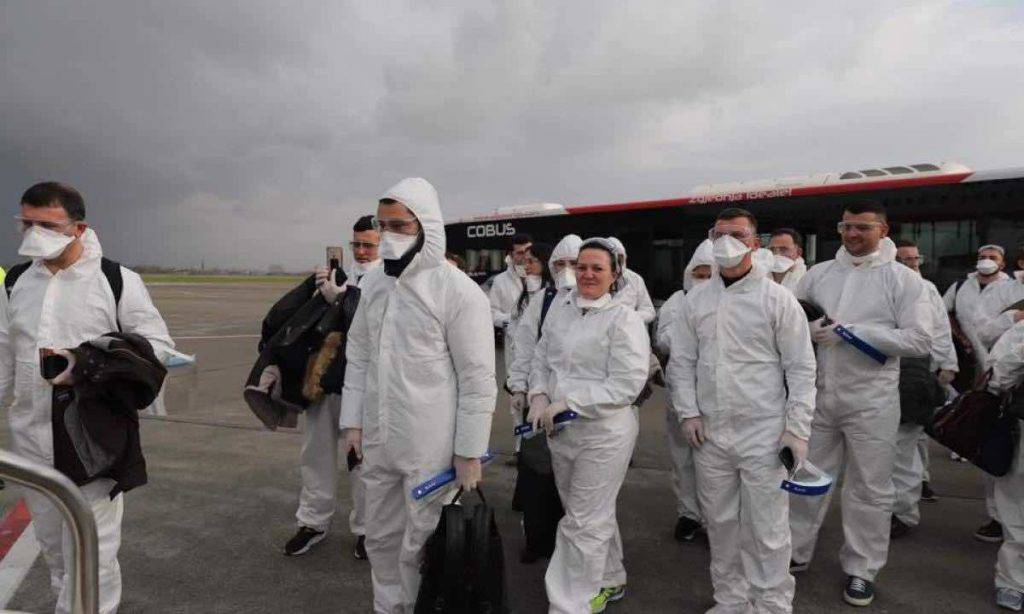 I medici dall'Albania in aiuto all'Italia contro il Coronavirus 