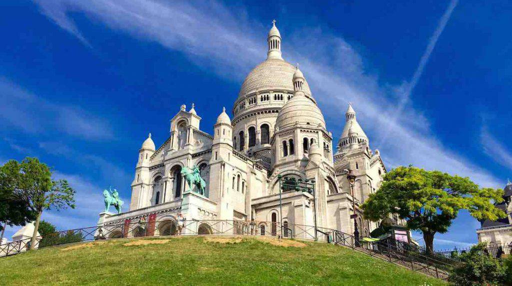 Chiusa la Basilica del Sacre Coeur di Parigi a causa del Coronavirus