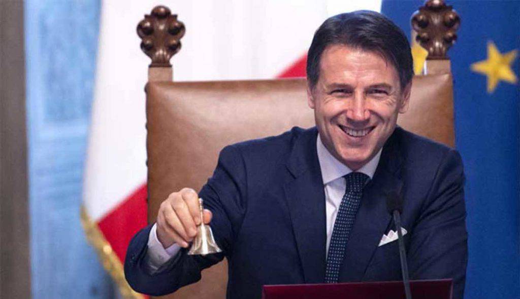 Coronavirus Giuseppe Conte riduzione restrizioni