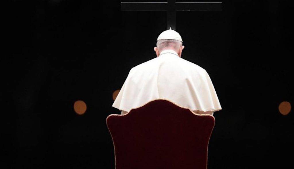 Papa Francesco oggi c'è un gran silenzio Sabato Santo