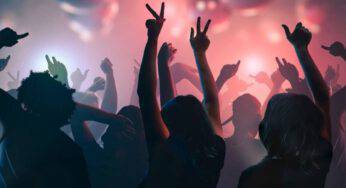 Covid-19 party, il nuovo sballo: i giovani si infettano spontaneamente