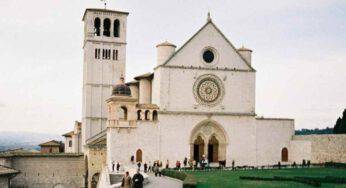 Assisi: le scelte della città per accogliere i turisti in sicurezza