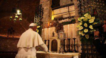 Buon onomastico al Papa, nel cui nome c’è la missione del Santo di Assisi
