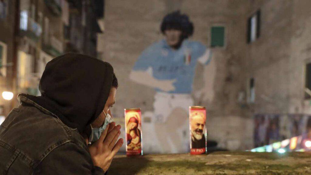 napoli re maradona