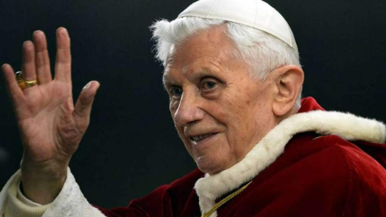Benedetto XVI teologo carattere sguardo