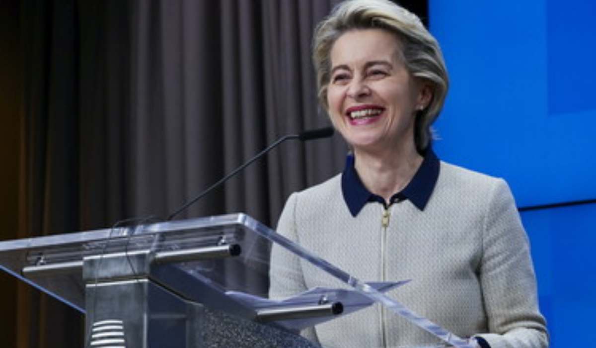 Messa Di Natale L inaccettabile Invadenza Dell UE Che Vuole Vietarla Messa Di Natale L inaccettabile Invadenza Dell UE Che Vuole Vietarla