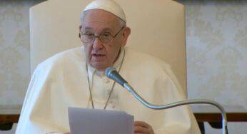 Papa Francesco: il suo appello scuote le coscienze – Video