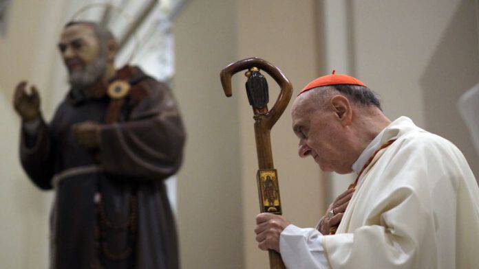 Card. Comastri: la sua preghiera di affidamento a padre Pio