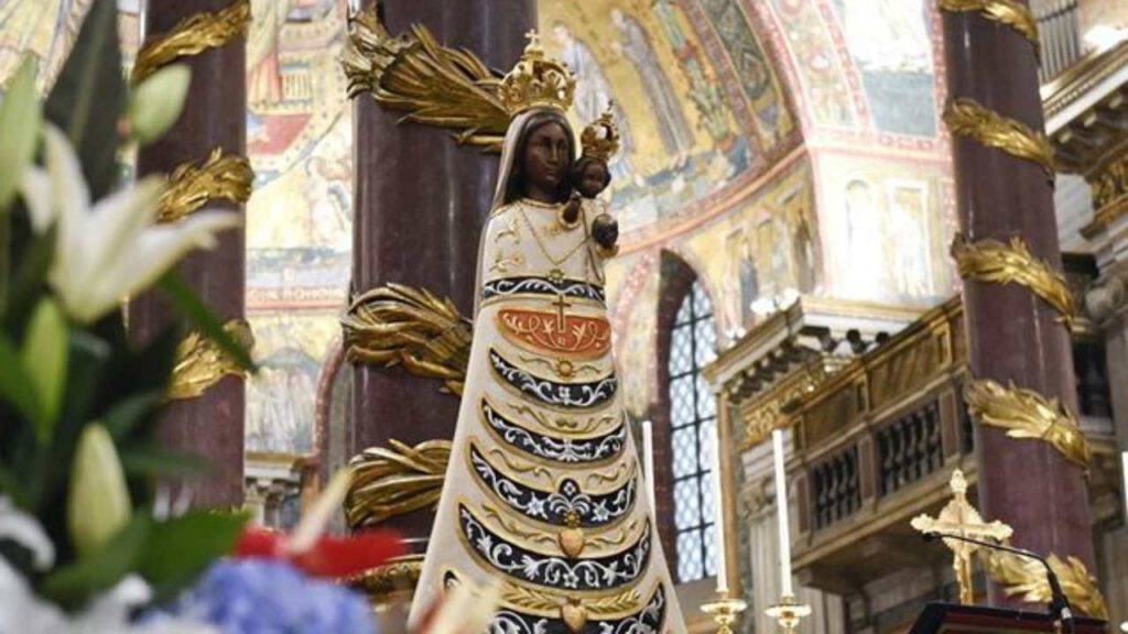 Supplica Alla Madonna Di Loreto Supplica alla Madonna di Loreto da recitare oggi 25 marzo