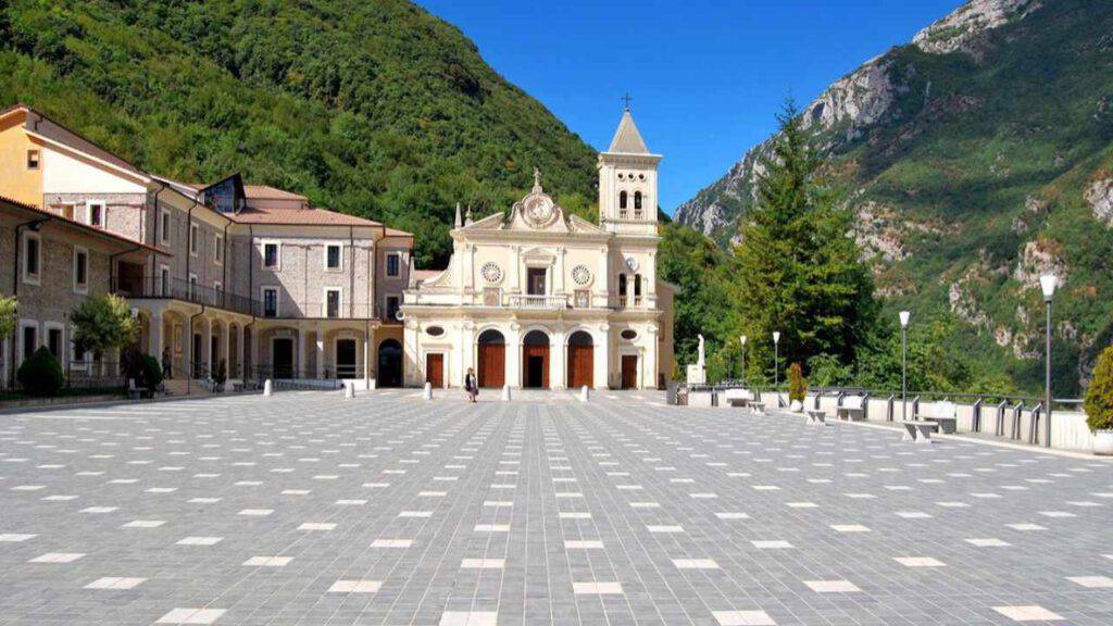 Santuario Madonna del Pettoruto San Sosti 