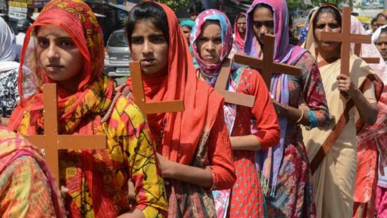 Donne cristiane India