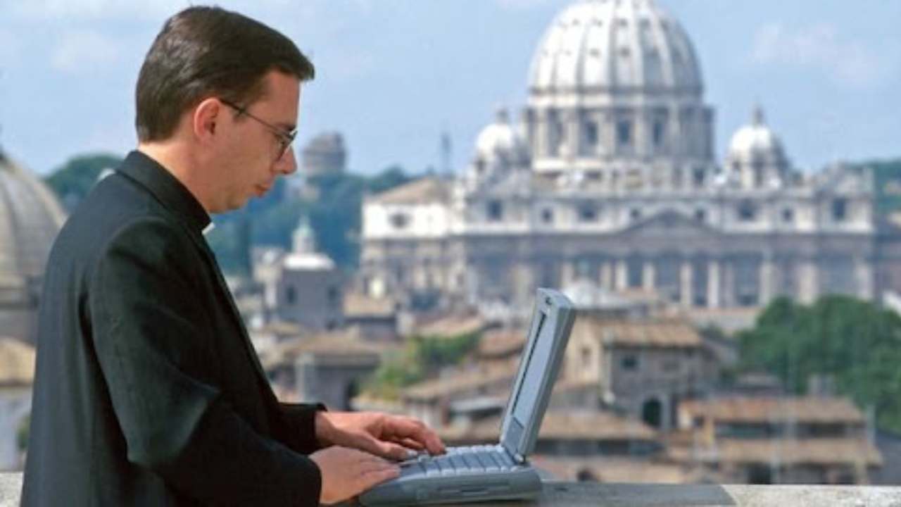 sacerdote al pc