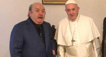 Il Papa scrive una lettera a Lino Banfi per ringraziarlo | E gli affida una missione