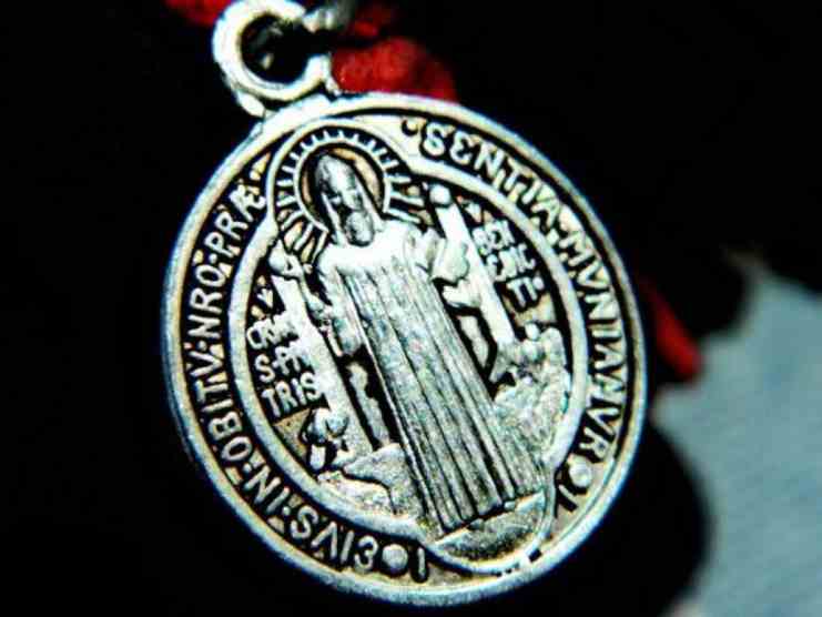 medaglia san benedetto