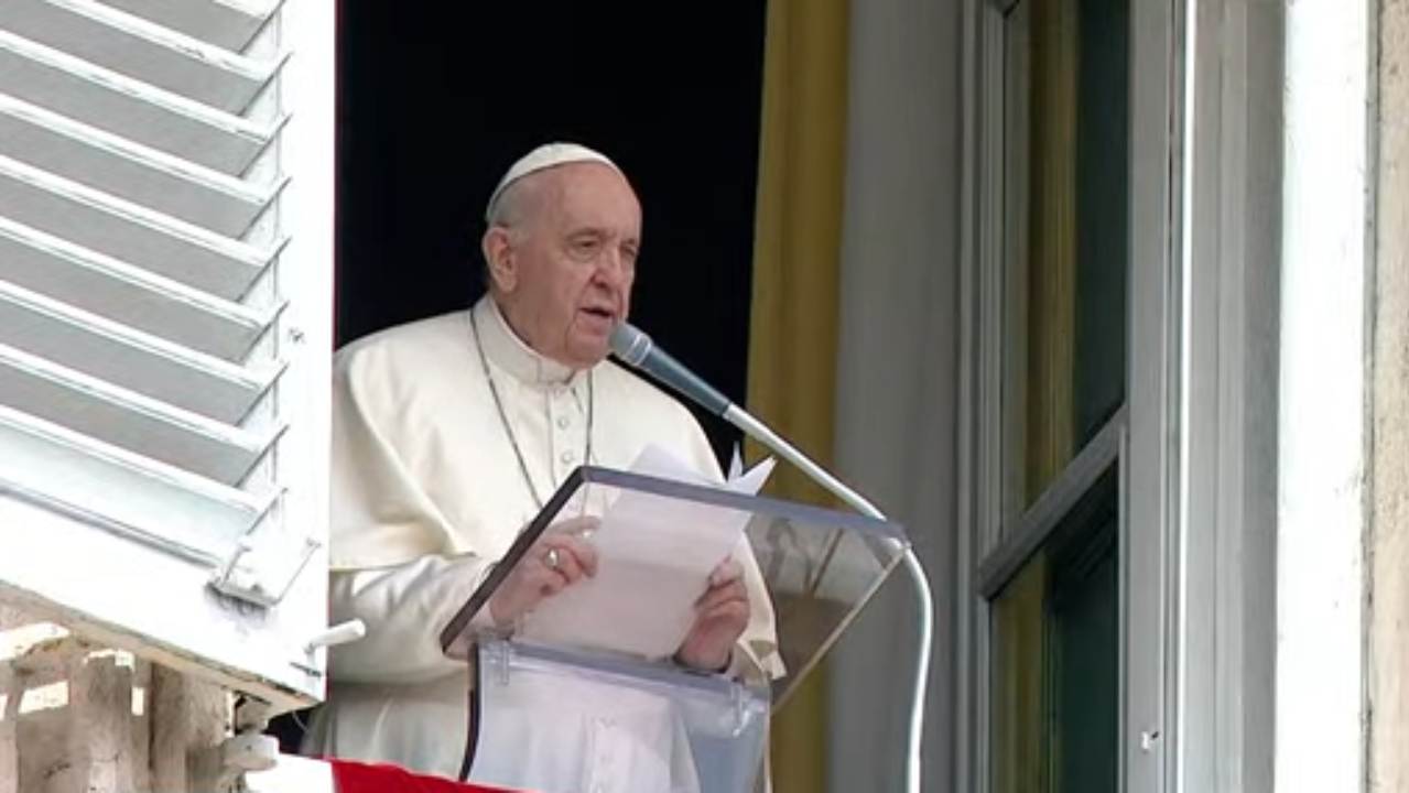 Angelus | Appello del Papa contro una disgrazia “non inevitabile”