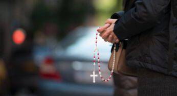 Pregare contro l’aborto sarà punibile con il carcere?