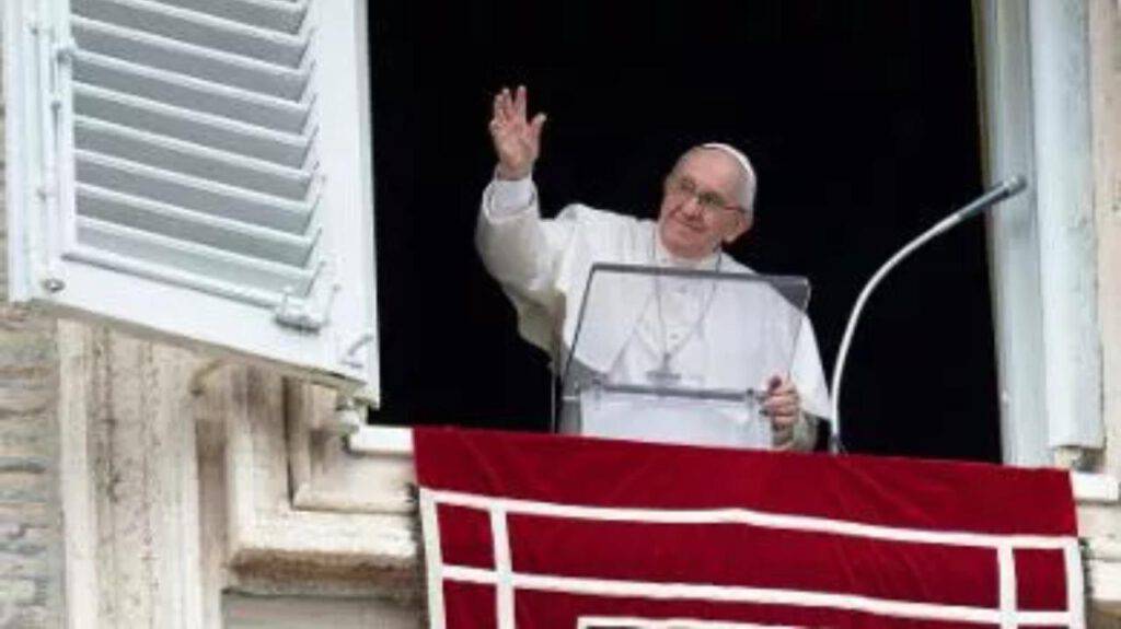 Regina Caeli: il Papa fa un annuncio di grande importanza Regina Caeli: il Papa fa un annuncio di grande importanza
