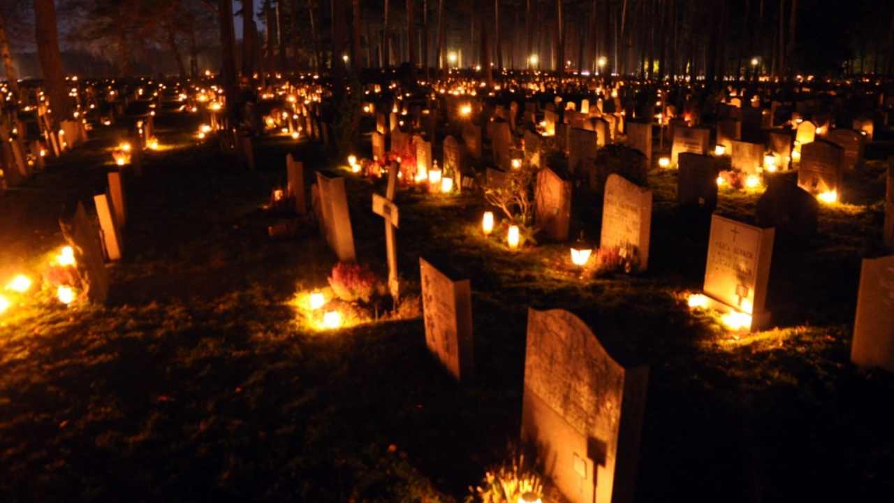 lumini cimitero