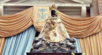 365 giorni con Maria: 18 luglio | Statua salva per miracolo emana una strana luce