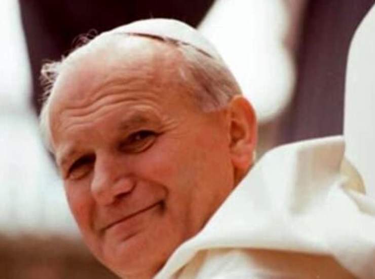 Novena a San Giovanni Paolo II: nono giorno | Gli omaggi di tutto il mondo