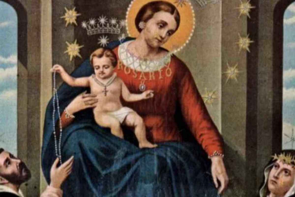 La Madonna del Rosario che lacrima sangue