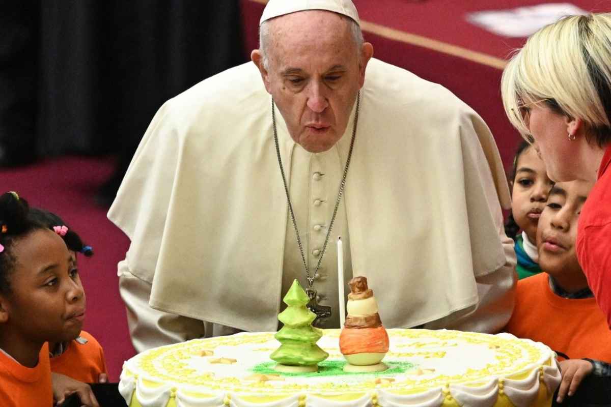 Papa Francesco compleanno