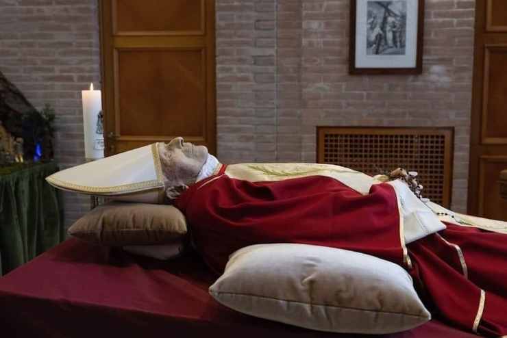 Le ultime commoventi parole di Papa Benedetto XVI prima di morire