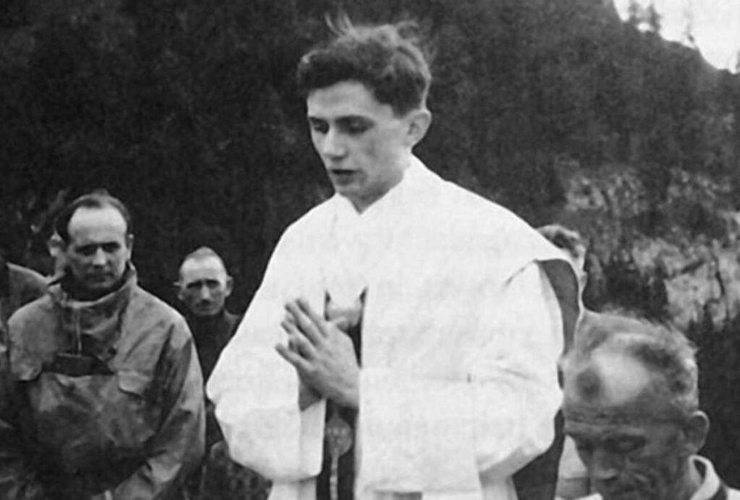 La profezia del giovane Ratzinger che fa discutere ancora oggi