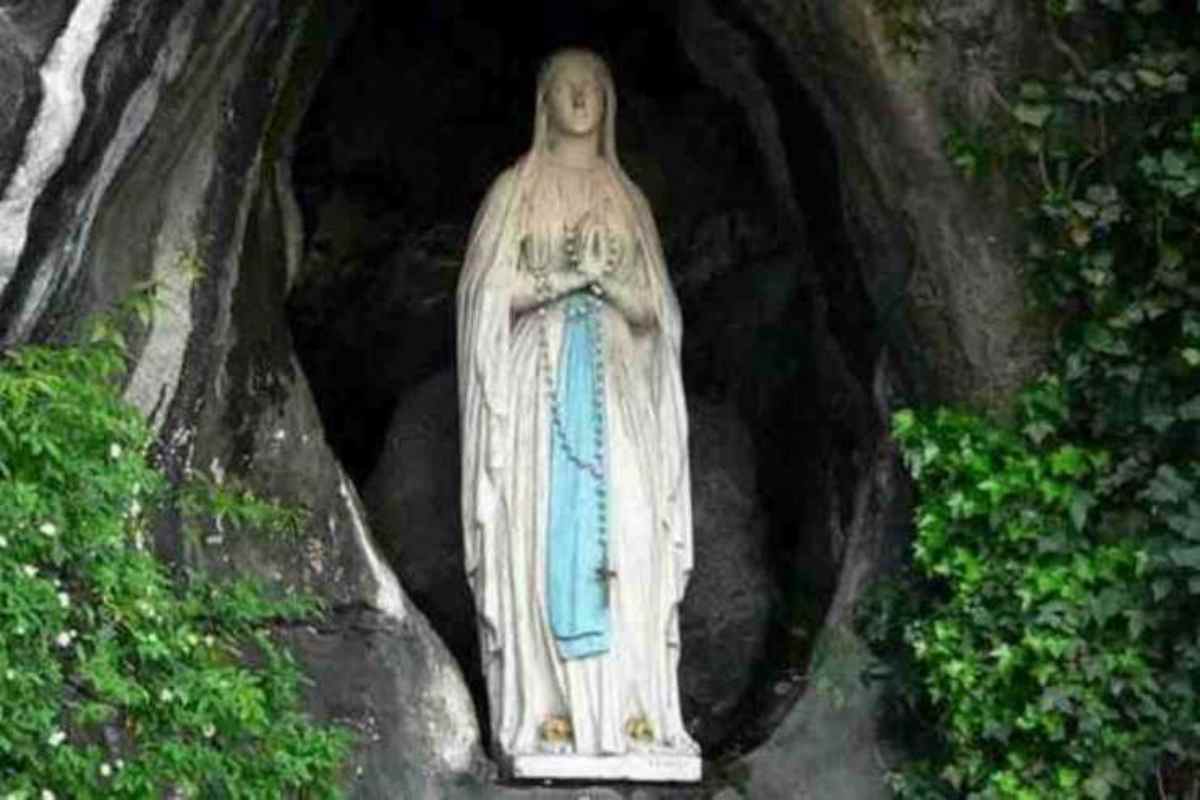 Miracolo a Lourdes: sacerdote guarisce da tumore al cervello