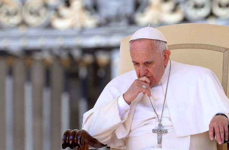 Papa Francesco: una Pasqua senza di lui? Il "piano B" per i riti della Settimana Santa